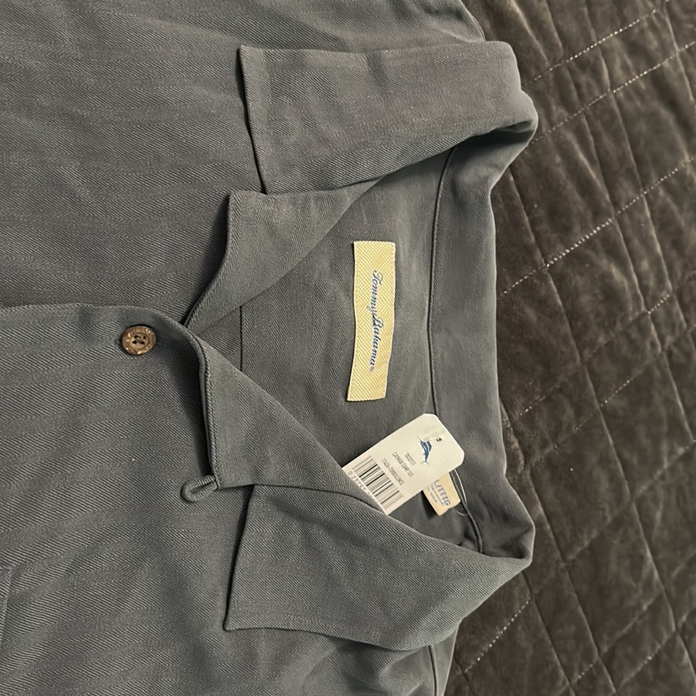 New tags 3XL Tommy Bahama 100% silk Gray men’s casual beach short sleeve shirt